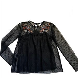 Girl’s Black Long Sleeve Top w/Embroidery